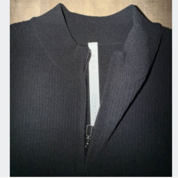 Brand New Lululemon Open Back Half-Zip Sweater - Picture 11 of 13